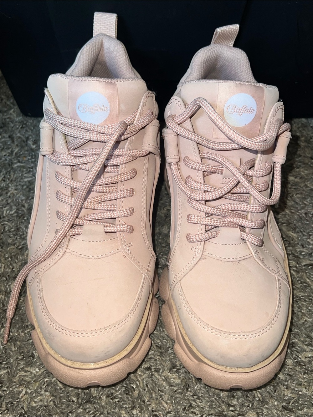 Buffalo Corin low vegan platform chunky trainers in blush pink size 9